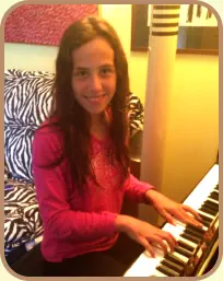 Aria at Piano